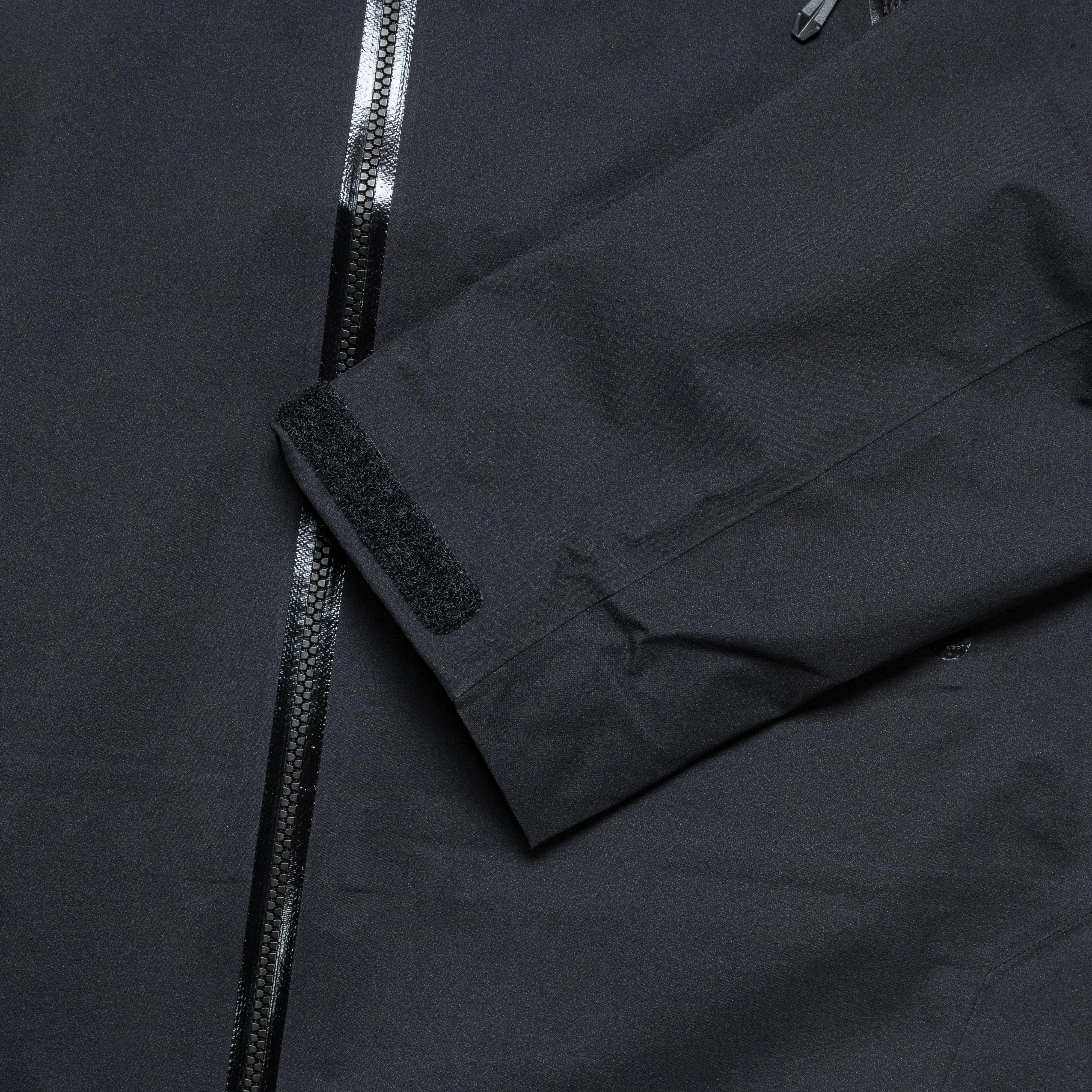 Beta Jacket GORE-TEX® - Black